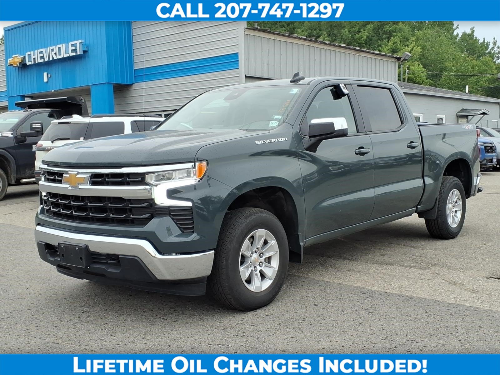 Used 2025 Chevrolet Silverado 1500 LT AWD/4WD image 1