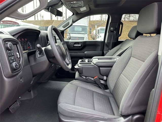Used 2024 Chevrolet Silverado 1500 Custom image 19