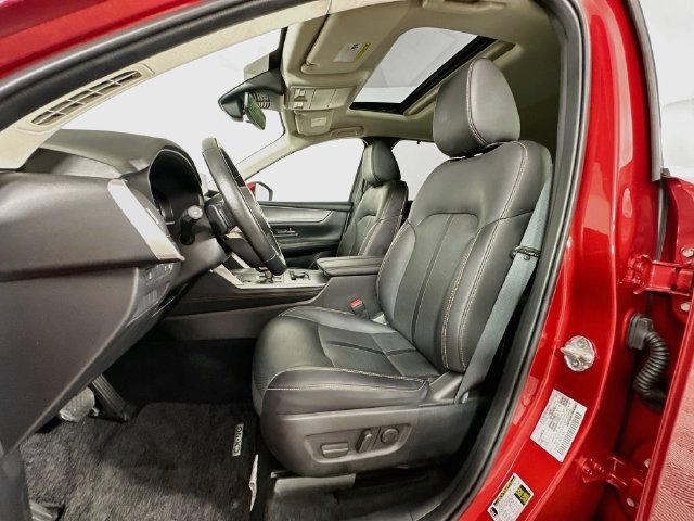Used 2024 MAZDA CX-90 Plug-In Hybrid w/ Preferred AWD/4WD image 19