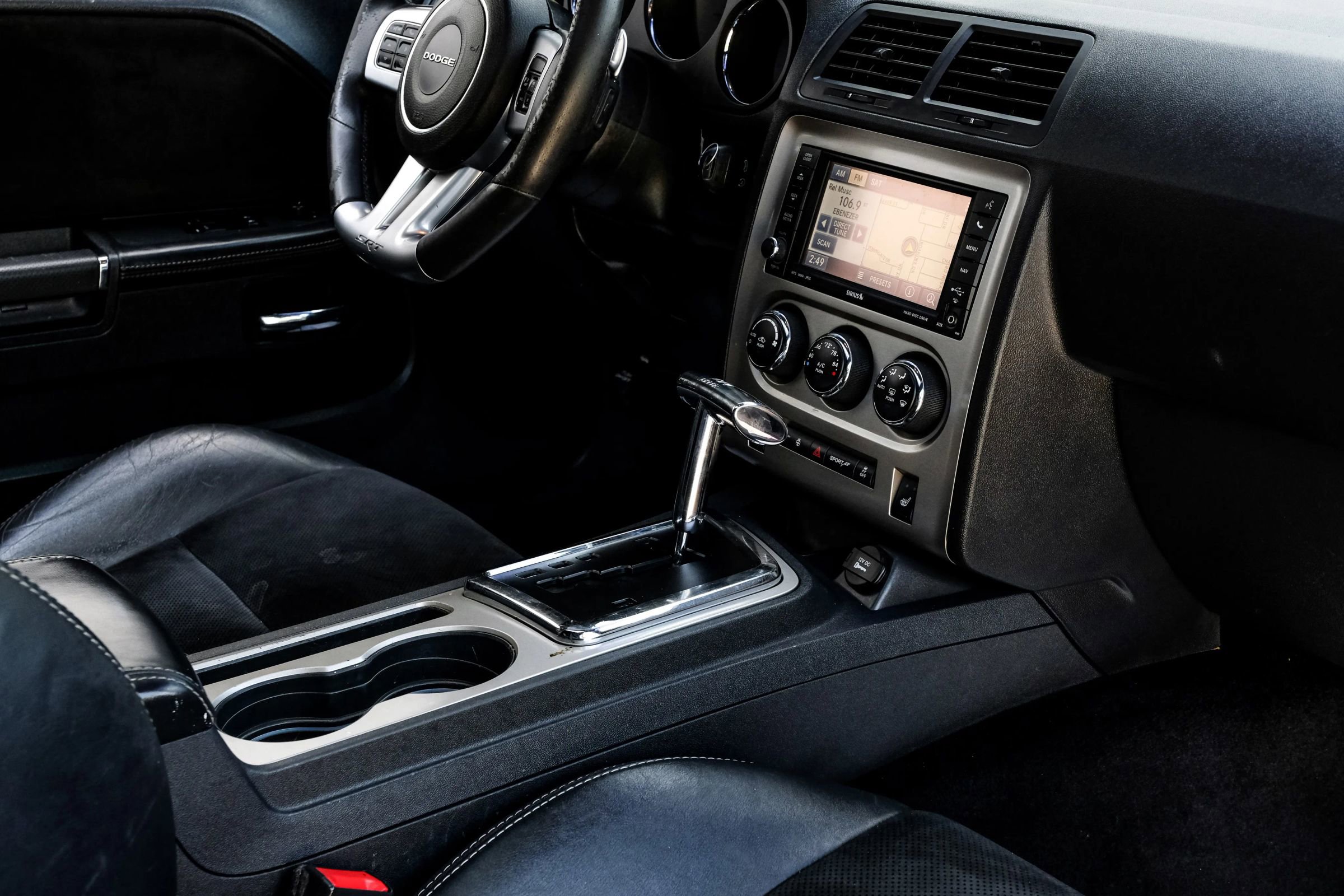 Used 2013 Dodge Challenger SRT8 w/ Harman Kardon Audio Group RWD image 34