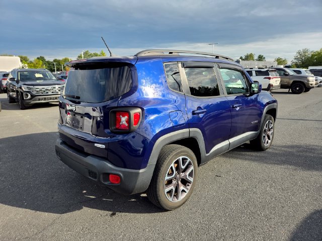 Used 2016 Jeep Renegade Latitude w/ Cold Weather Group AWD/4WD image 17