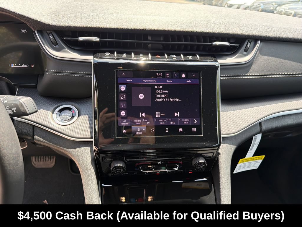 New 2026 Jeep Grand Cherokee Laredo w/ Trailer Tow Package RWD image 27