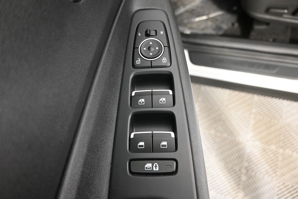 Used 2023 Hyundai Santa Fe SEL AWD/4WD image 19