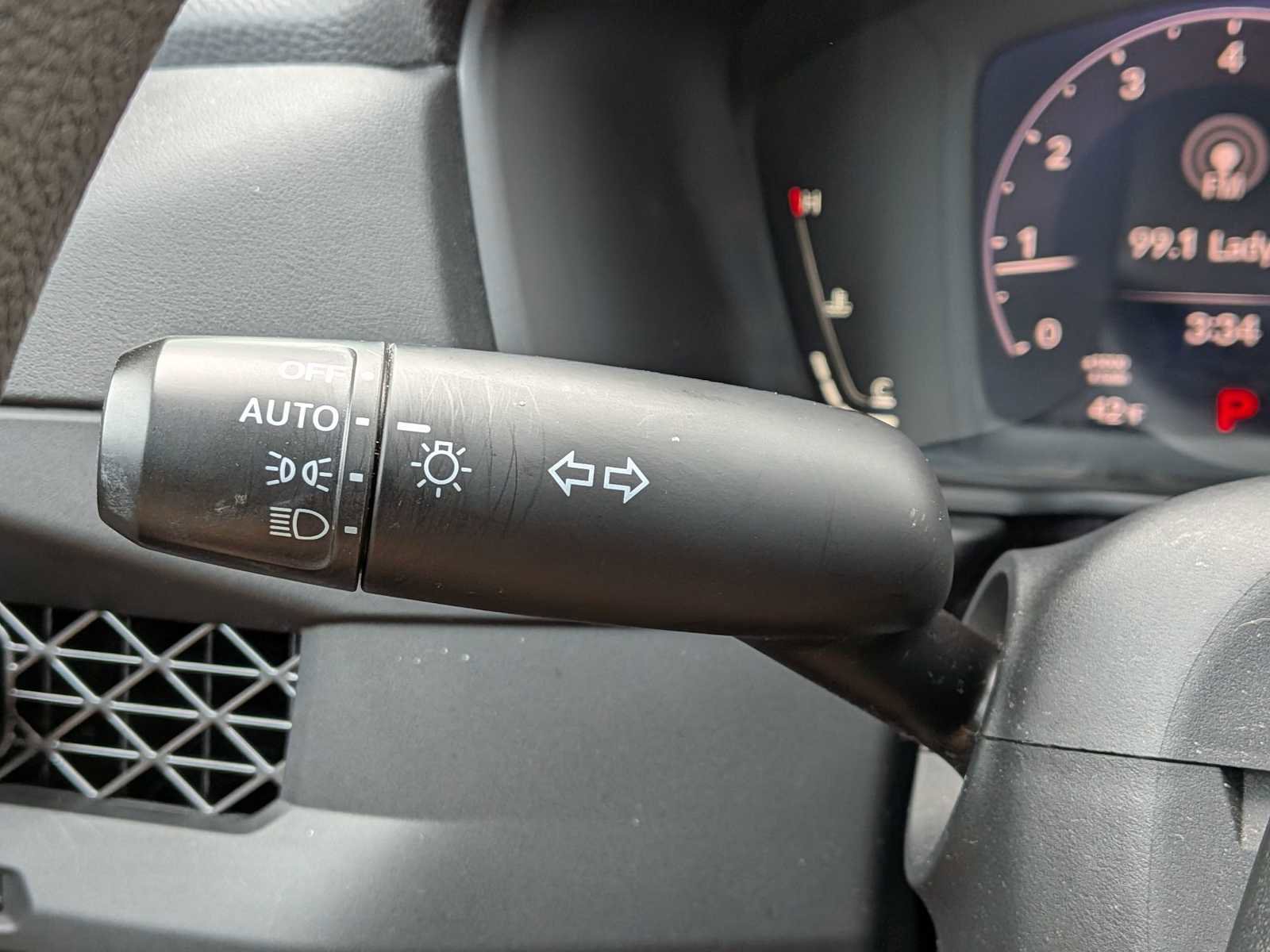 Certified 2023 Honda Accord LX image 24