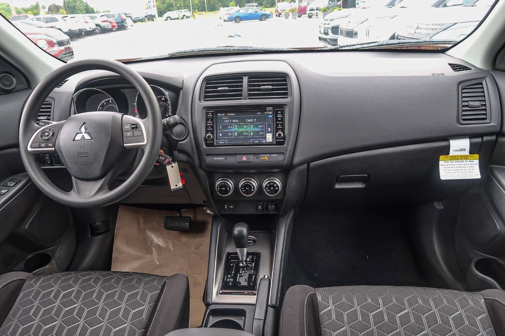 New 2025 Mitsubishi Outlander Sport ES AWD/4WD image 15