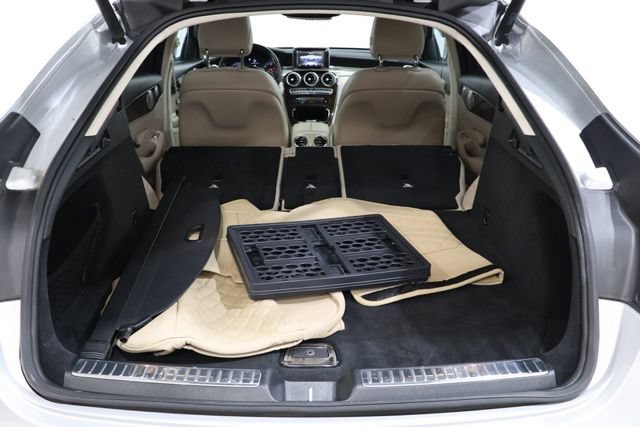 Used 2019 Mercedes-Benz GLC 300 4MATIC Coupe image 34