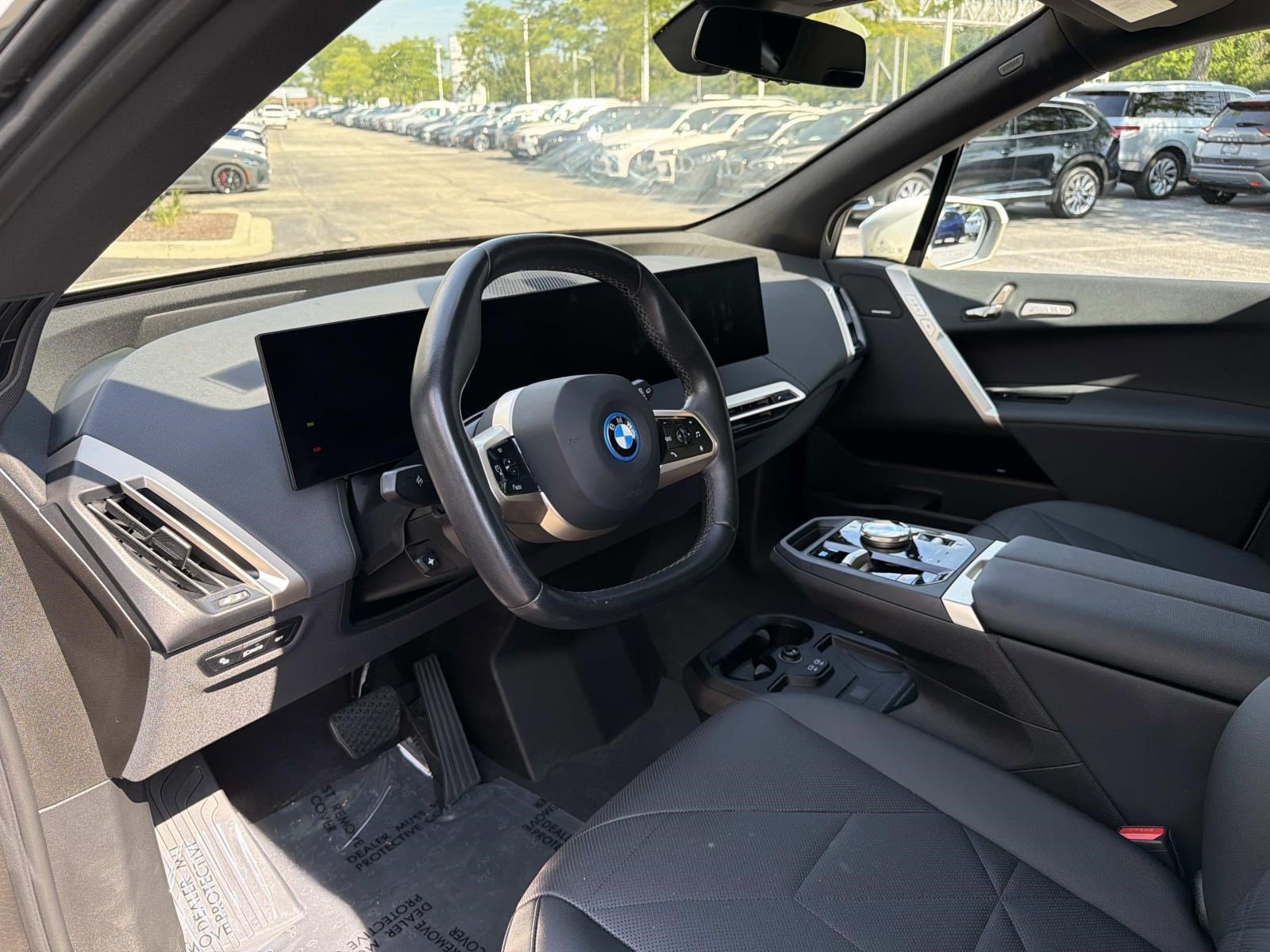Certified 2024 BMW iX xDrive50 w/ Premium Package AWD/4WD image 19