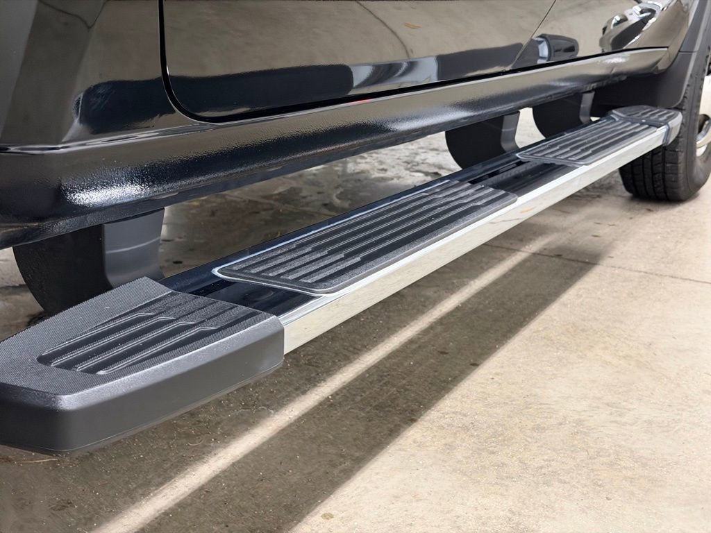 Used 2020 GMC Sierra 3500 Denali w/ Denali Ultimate Package image 12