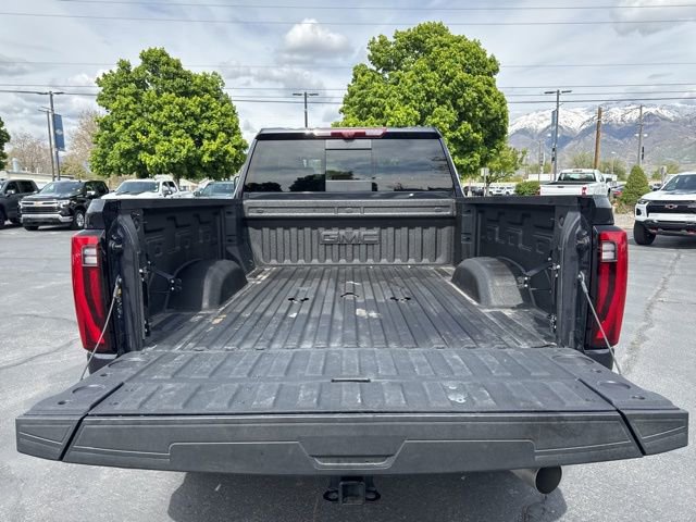 Certified 2025 GMC Sierra 2500 Denali Ultimate w/ Max Trailering Package AWD/4WD image 12