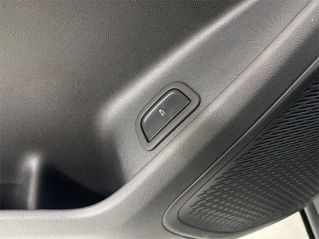 Certified 2025 Chevrolet Traverse LT image 26