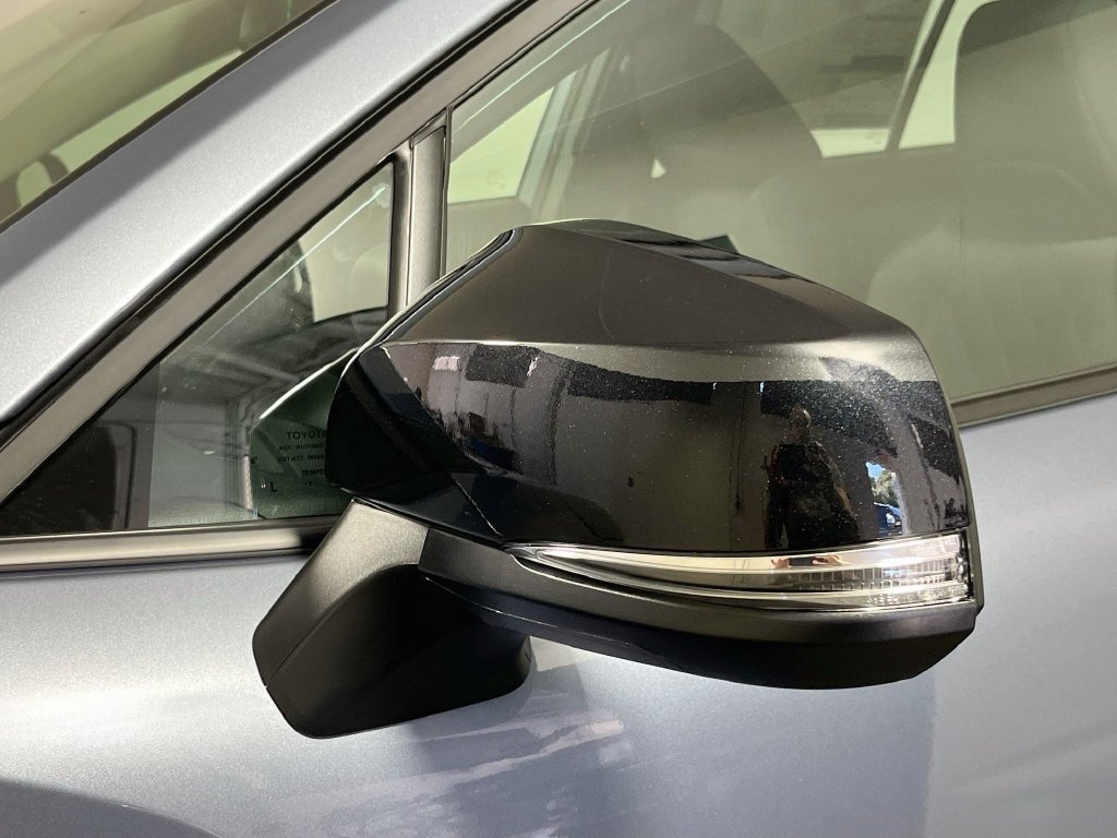 New 2026 Toyota Corolla Cross LE FWD image 12
