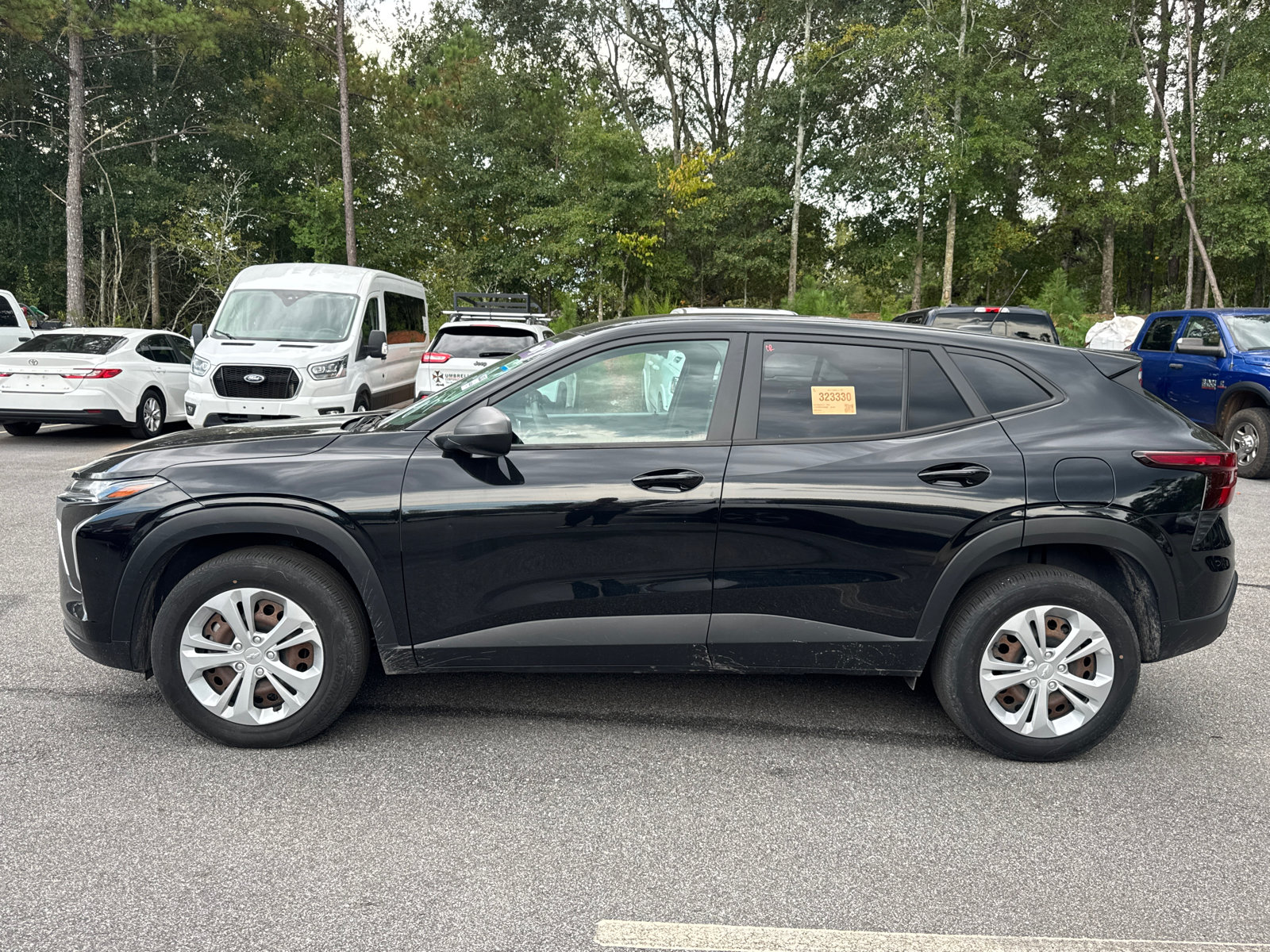 Used 2024 Chevrolet Trax LS FWD image 8