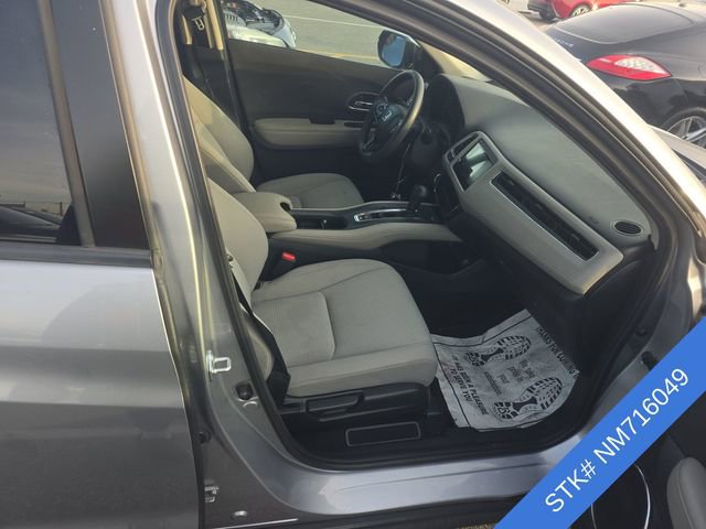 Used 2022 Honda HR-V EX image 4