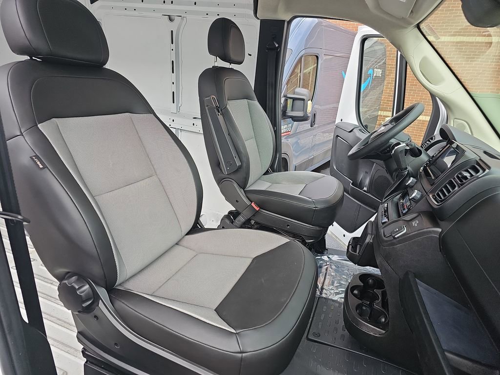 Used 2025 RAM ProMaster 3500 w/ Convenience Group FWD image 10