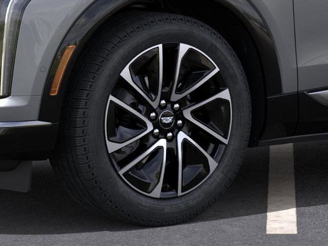 New 2025 Cadillac Optiq Sport 1 image 30