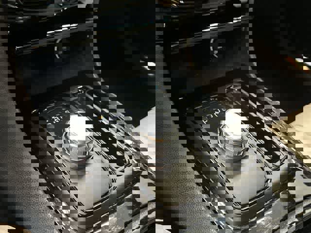 Used 2018 Chrysler 300 S w/ 300S Premium Group image 25