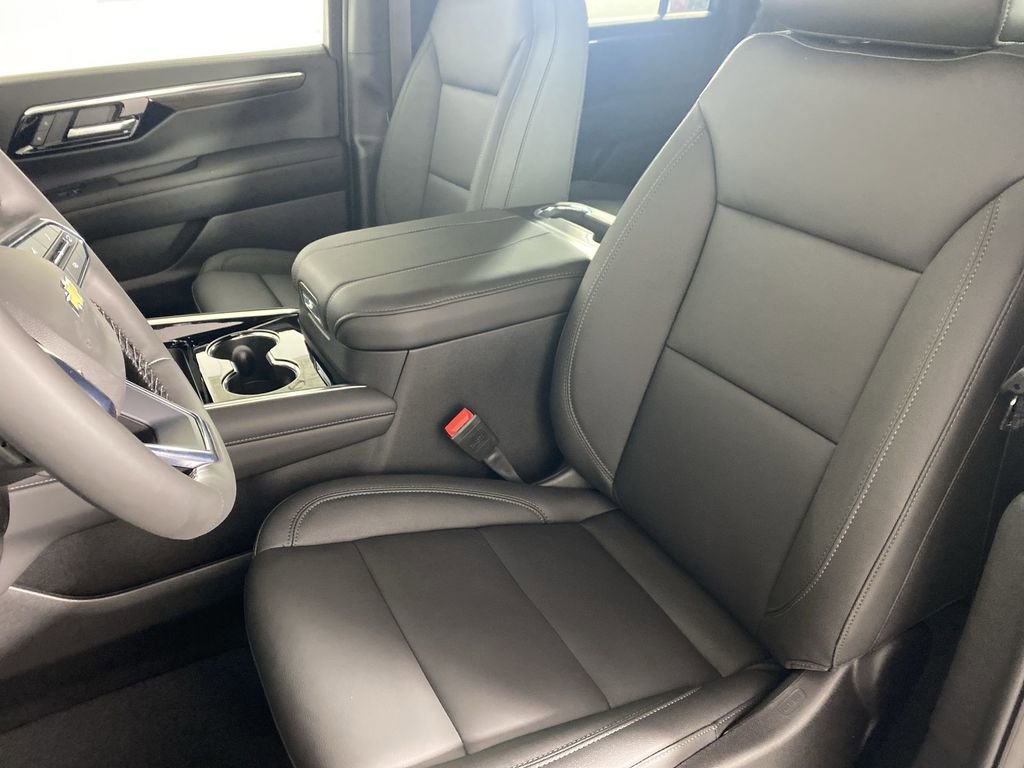 New 2026 Chevrolet Suburban LT w/ Comfort Package image 20