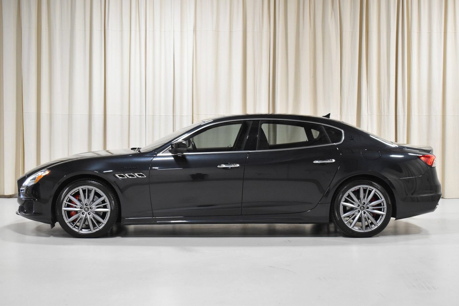 Certified 2024 Maserati Quattroporte Modena Ultima Q4 AWD/4WD image 8