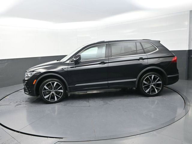 Used 2022 Volkswagen Tiguan SEL R-Line image 4