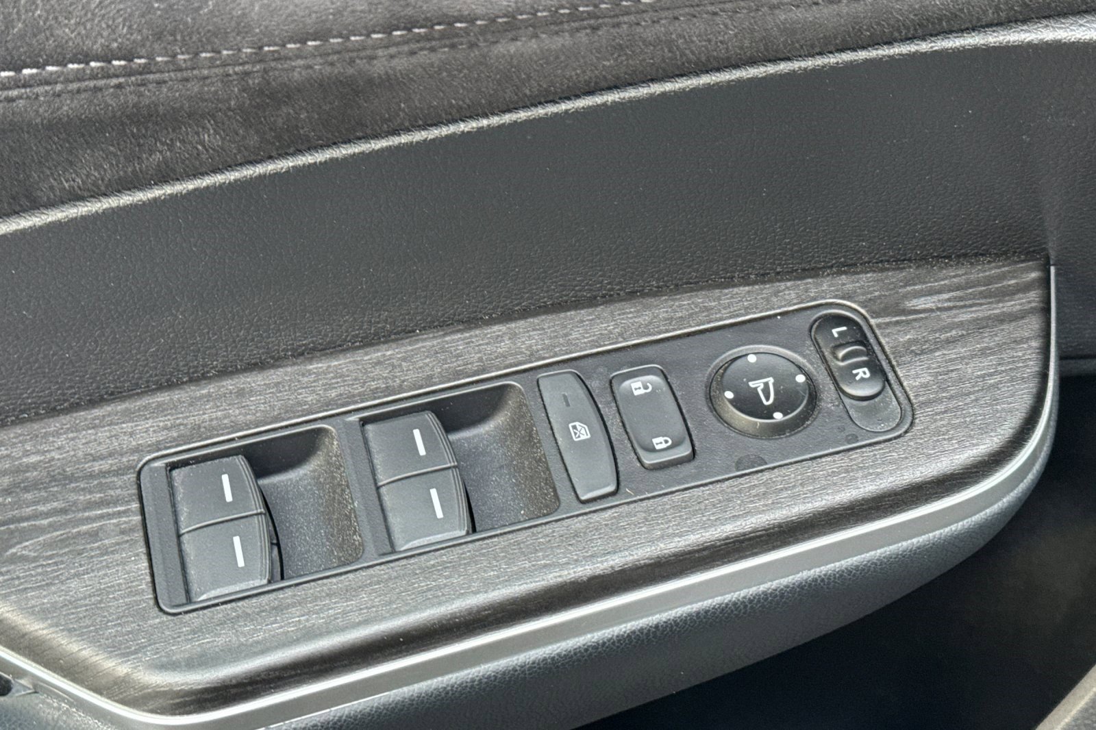 Used 2018 Honda Clarity Touring image 13