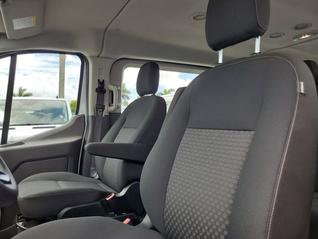 Used 2023 Ford Transit 350 XLT RWD image 21