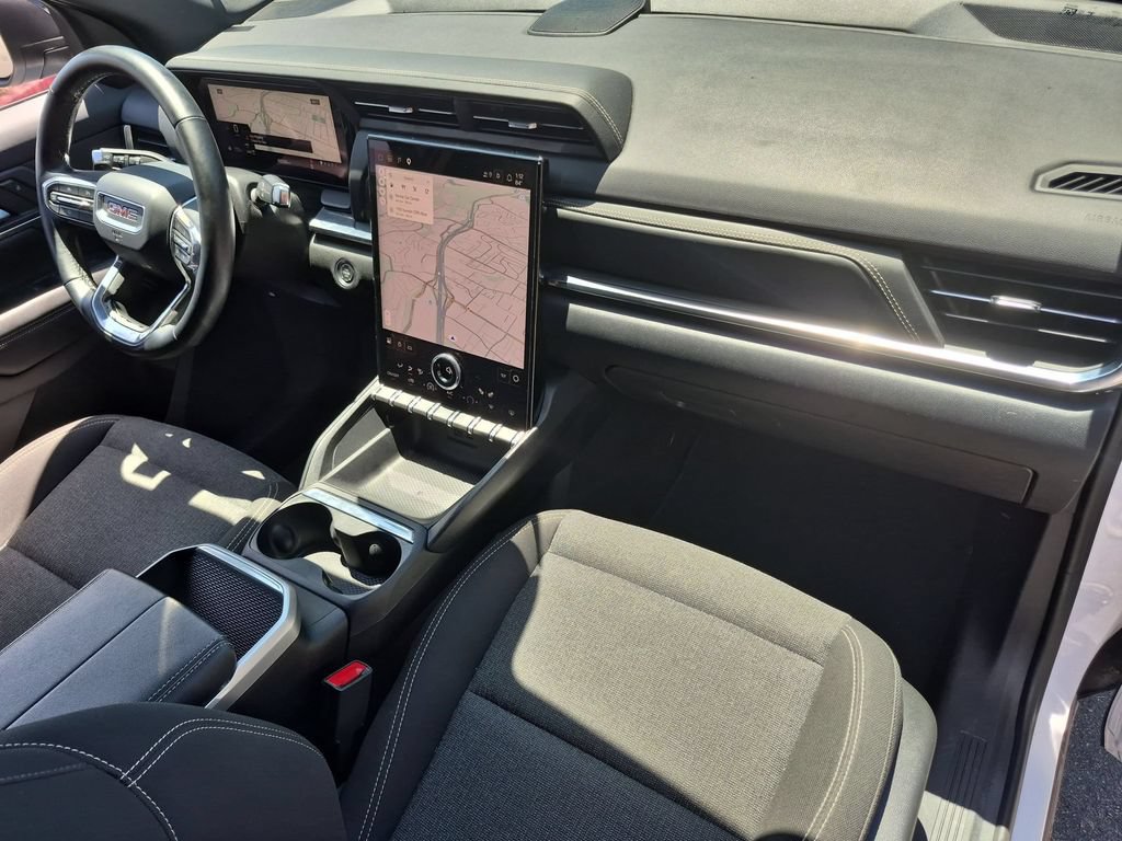 Used 2025 GMC Terrain Elevation AWD/4WD image 32
