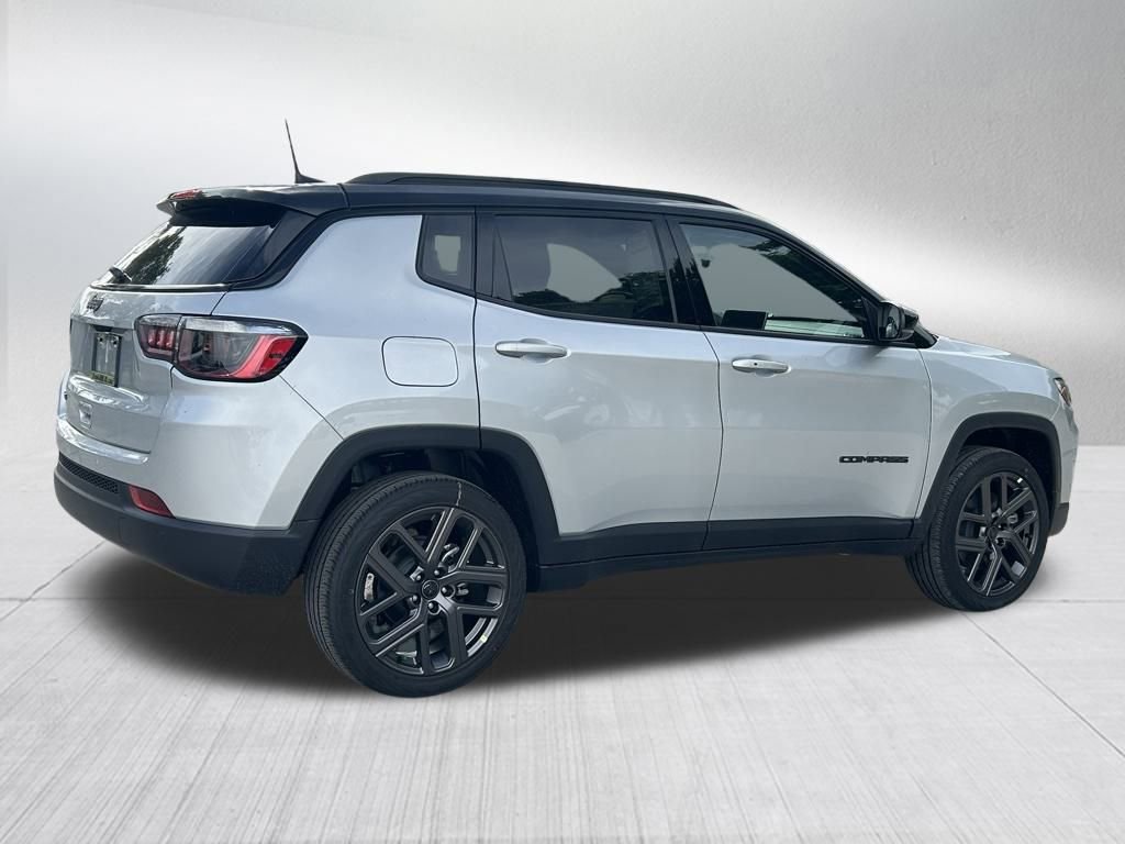 New 2025 Jeep Compass Limited w/ Sun and Sound Group image 4