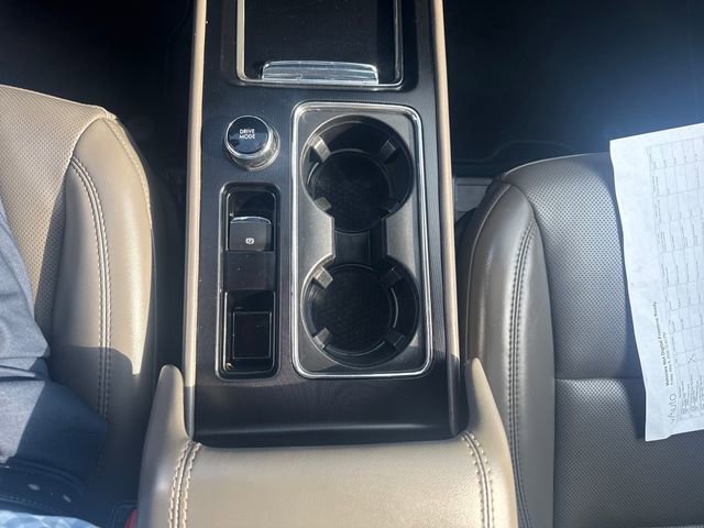 Used 2023 Lincoln Corsair AWD w/ Equipment Group 101A image 31