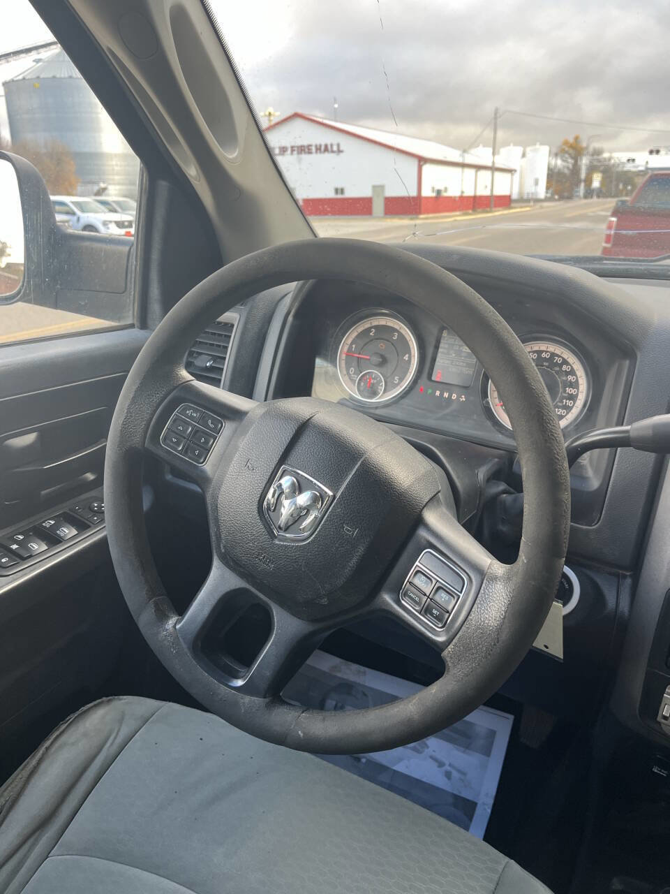 Used 2017 RAM 3500 Tradesman w/ Chrome Appearance Group image 7