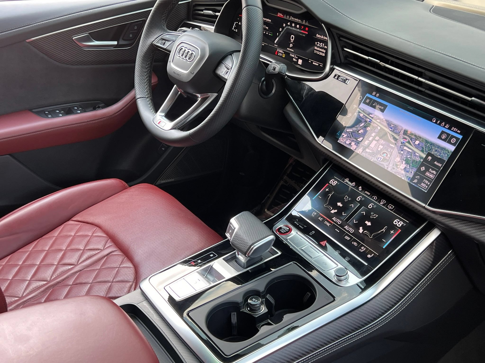 Used 2024 Audi SQ8 Prestige AWD/4WD image 18