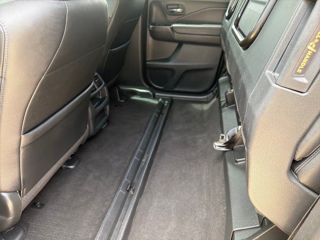 Used 2017 Honda Ridgeline RTL-E image 39
