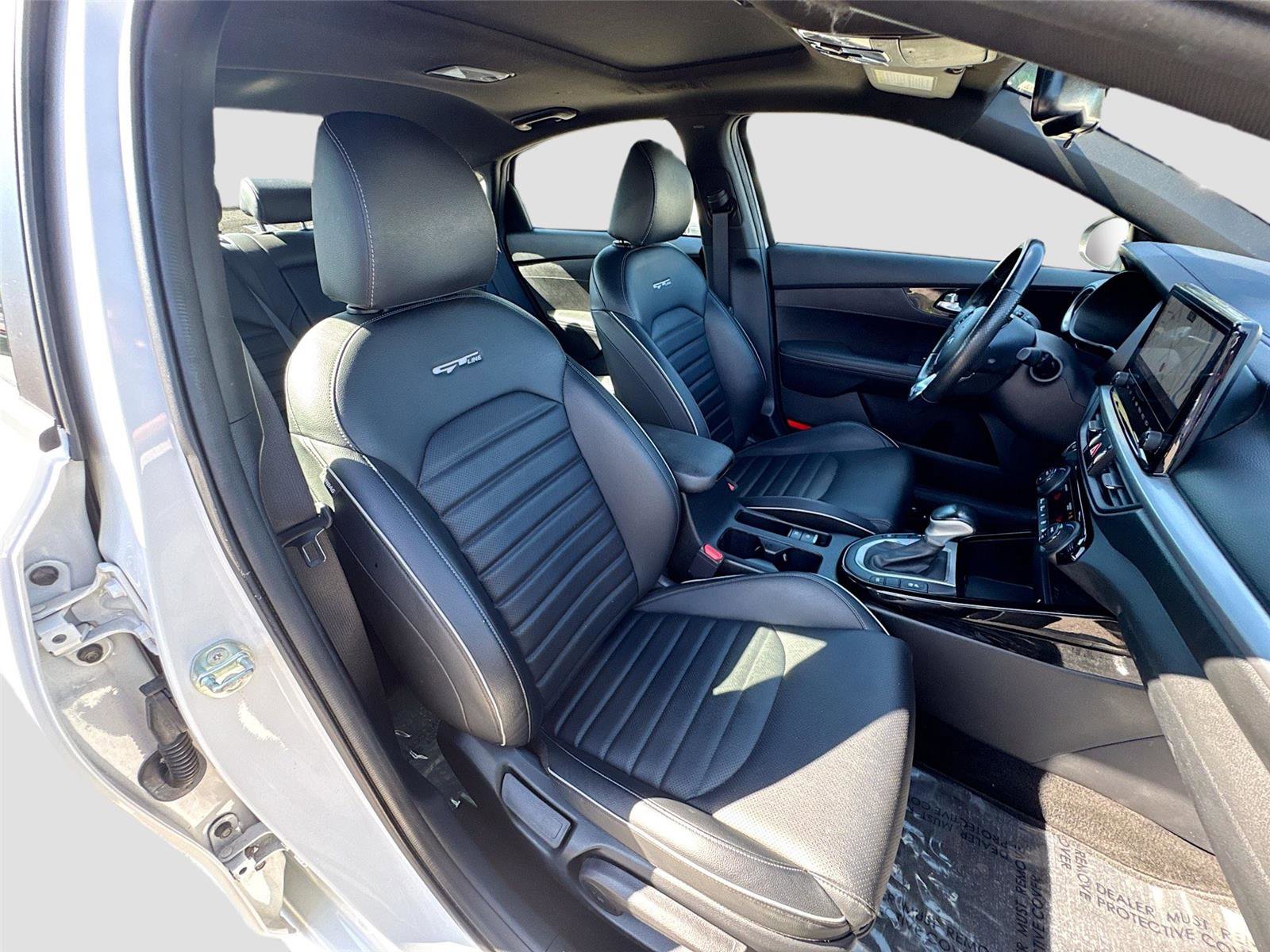 Used 2024 Kia Forte GT-Line w/ GT-Line Premium Package image 26