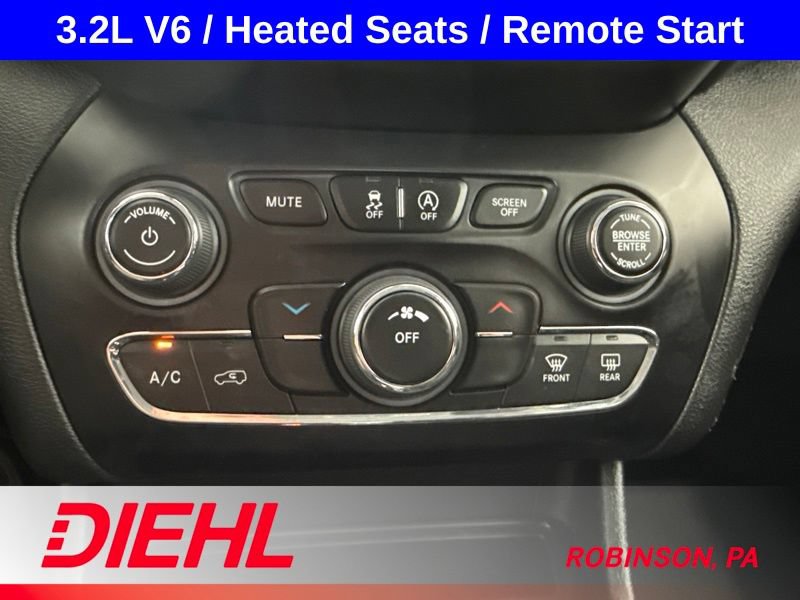 Used 2020 Jeep Cherokee Latitude AWD/4WD image 29