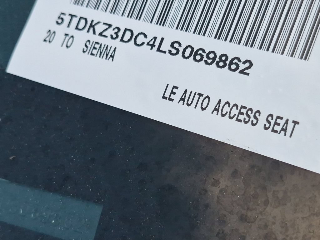 Used 2020 Toyota Sienna LE FWD image 12
