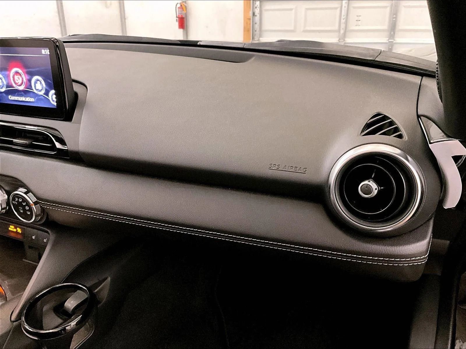 Used 2023 MAZDA MX-5 Miata Grand Touring RWD image 15