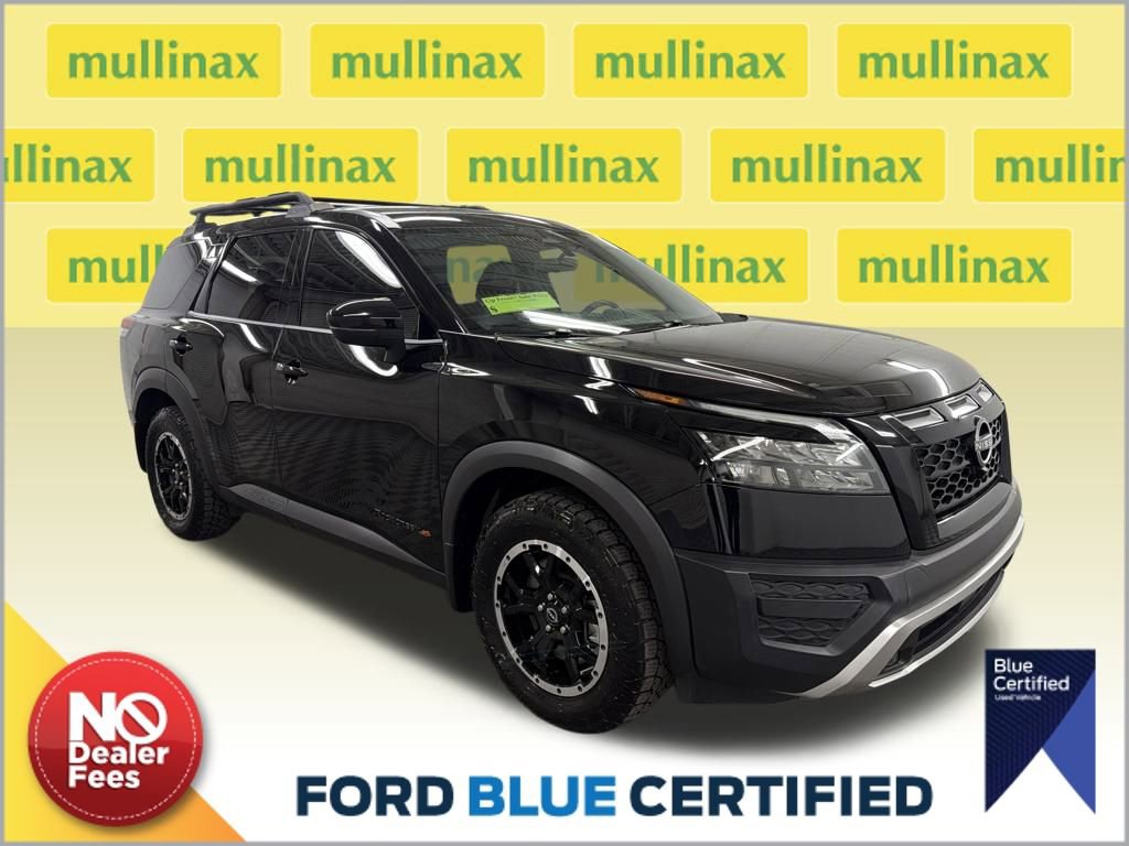 Used 2024 Nissan Pathfinder Rock Creek image 1