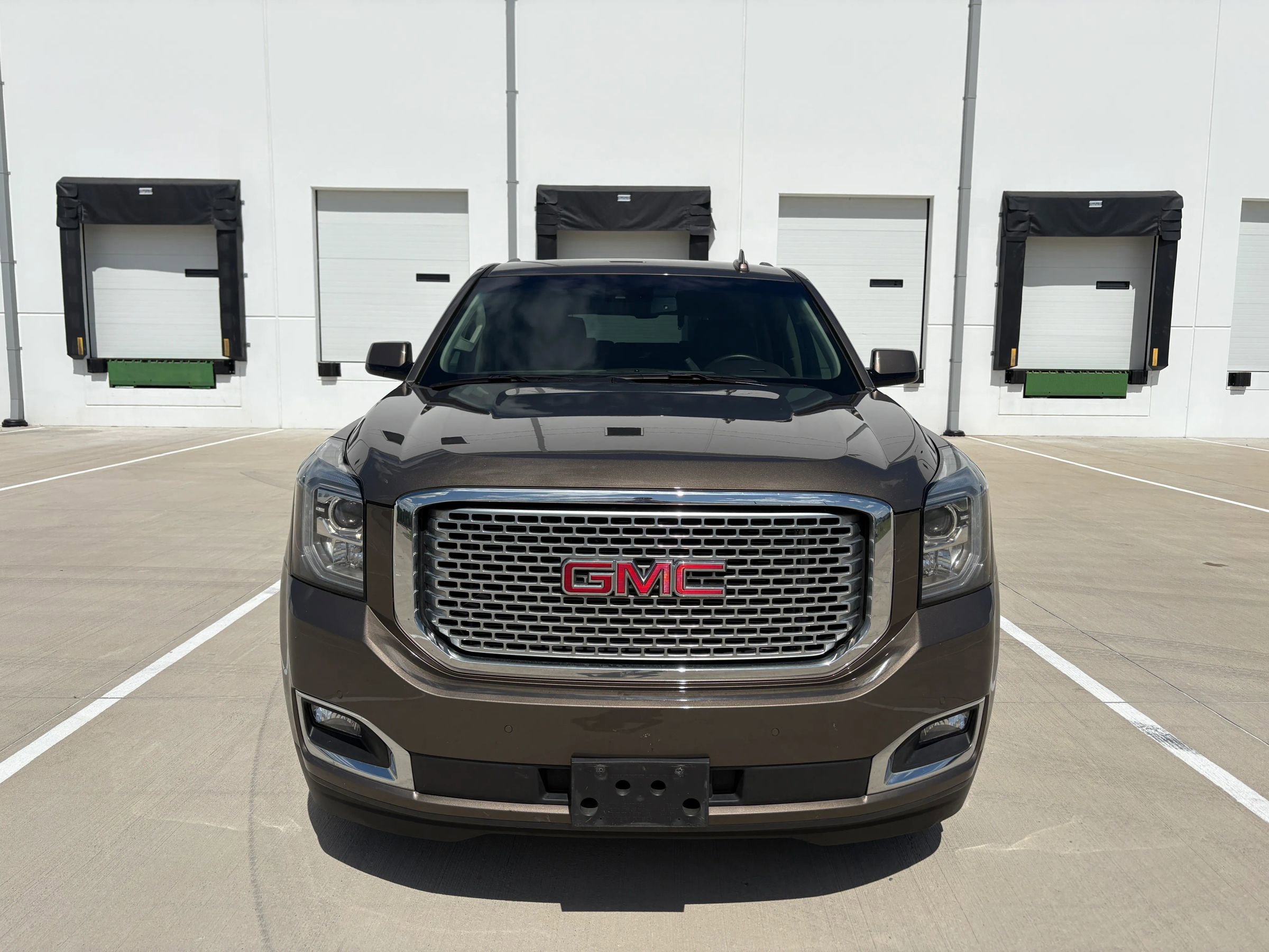 Used 2015 GMC Yukon Denali w/ Enhanced Security Package AWD/4WD image 7