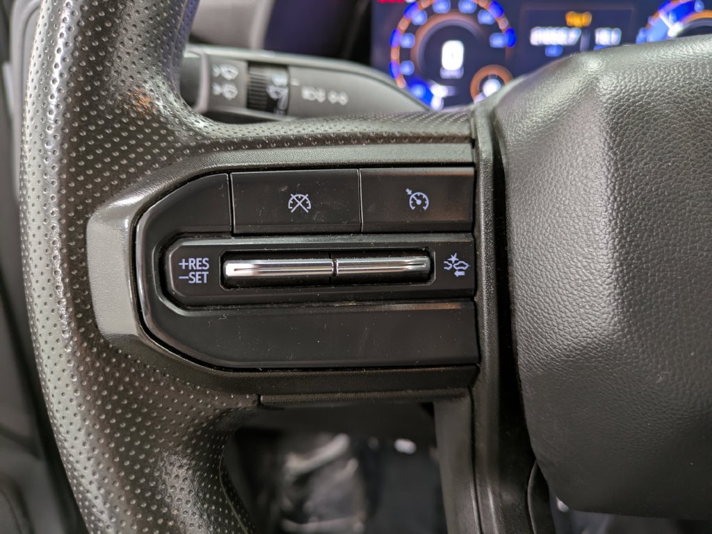 Certified 2024 Chevrolet Colorado Trail Boss w/ Advanced Trailering Package AWD/4WD image 18
