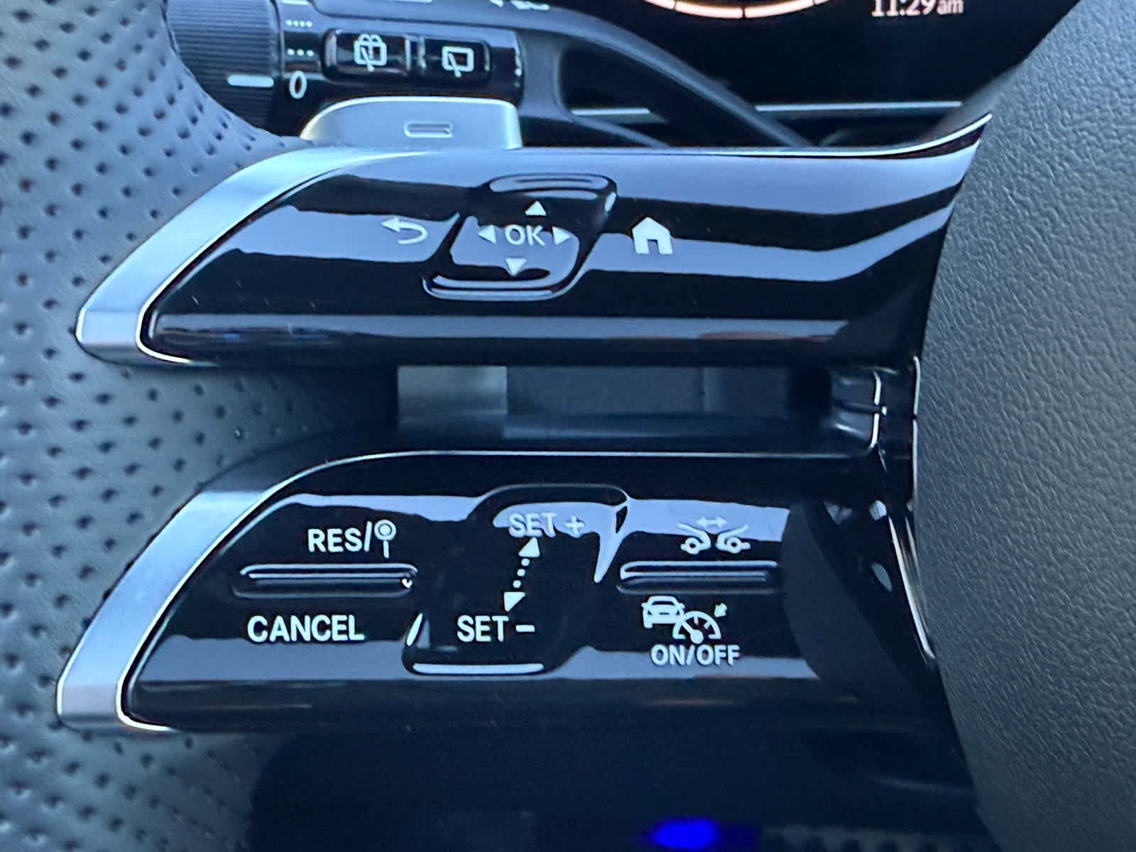 New 2026 Mercedes-Benz GLC 300 GLC 300 image 21