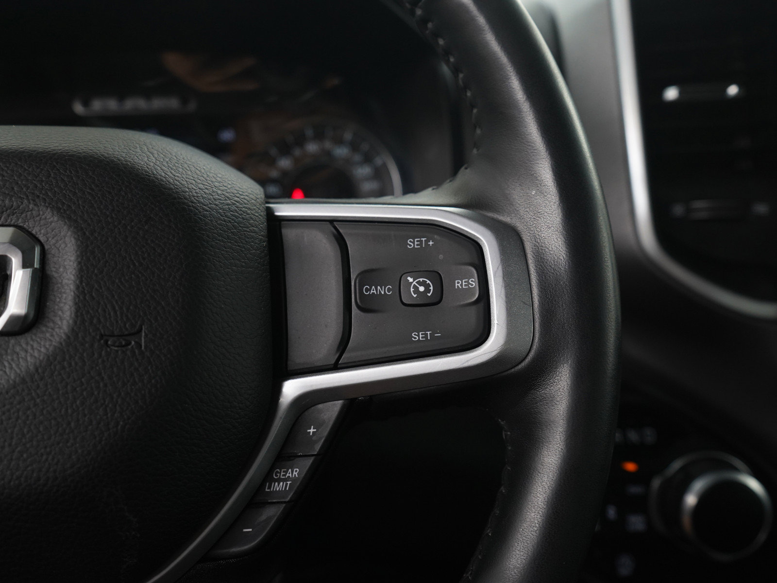 Used 2023 RAM 1500 Big Horn AWD/4WD image 23