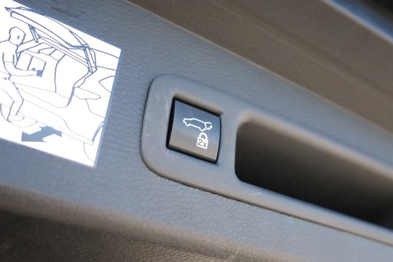 Used 2022 Toyota Sienna XLE image 37