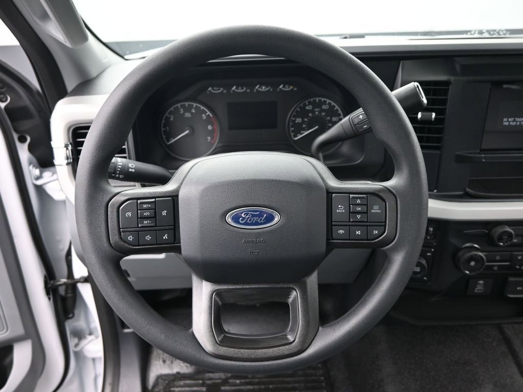 New 2026 Ford F250 XL w/ F-250 >10K GVWR Package AWD/4WD image 24