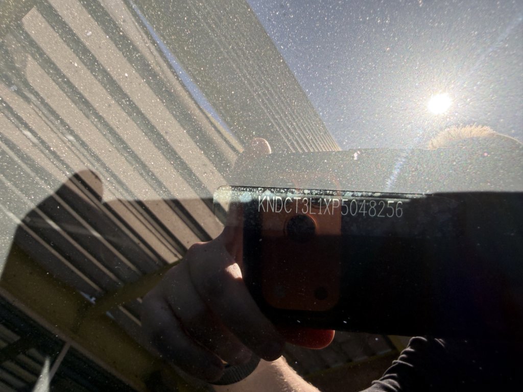 Used 2023 Kia Niro Wave w/ Wave Preserve Package image 42