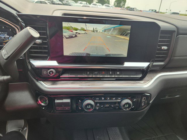 Used 2024 Chevrolet Silverado 2500 LTZ image 35