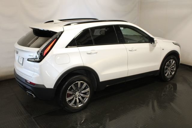 Used 2021 Cadillac XT4 Sport w/ Driver Assist Package AWD/4WD image 4