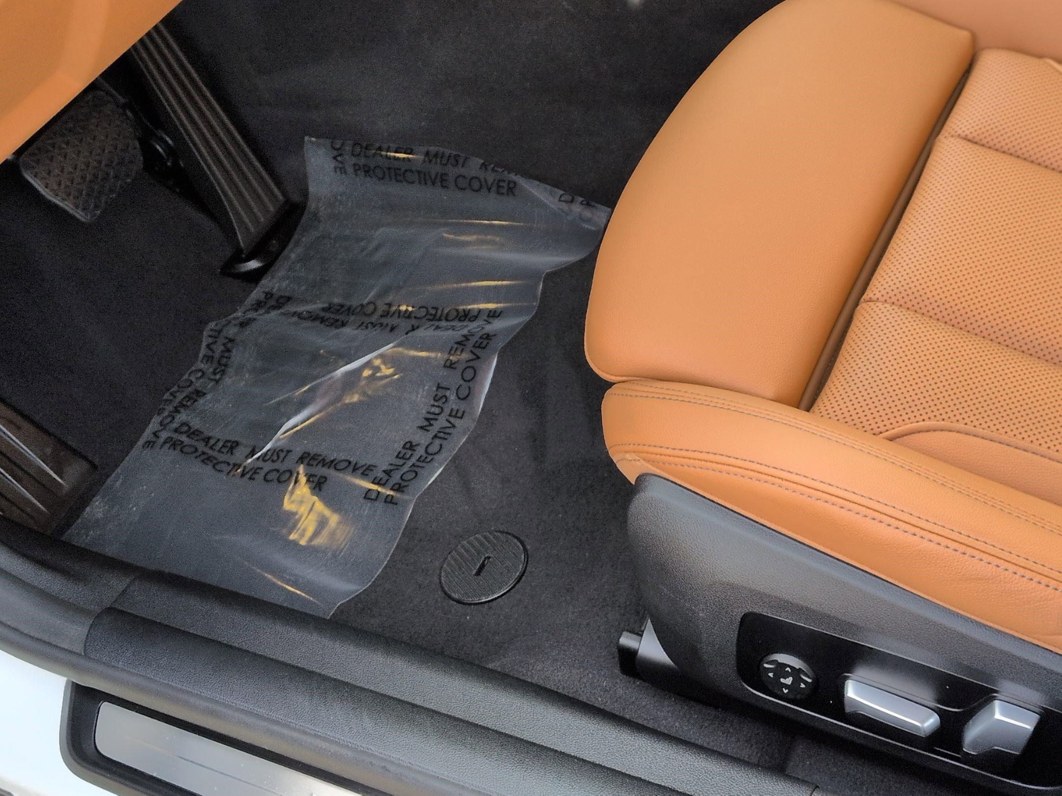 Certified 2023 BMW i4 eDrive35 image 17