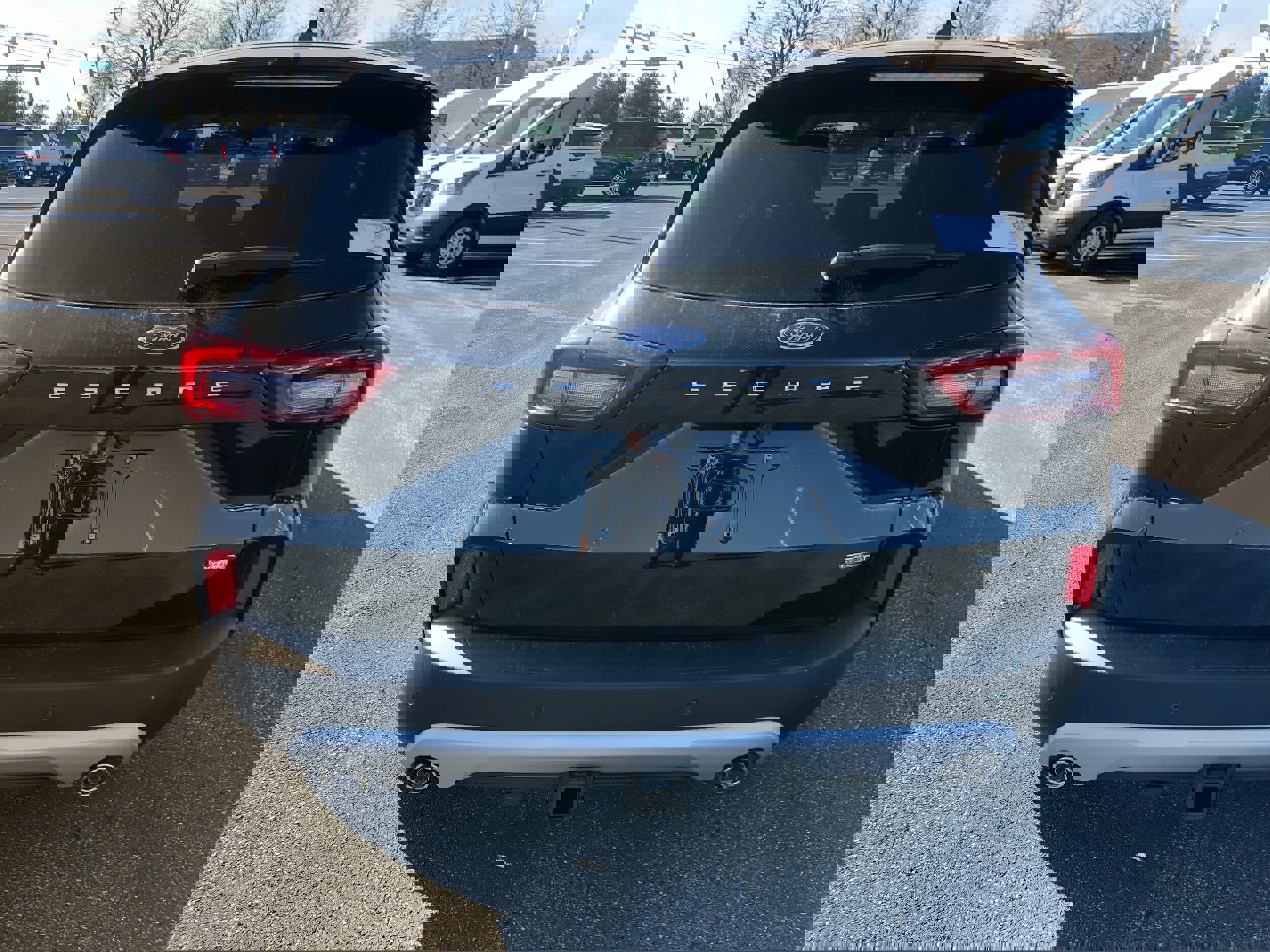 New 2025 Ford Escape SE w/ Class II Trailer Tow Package image 4