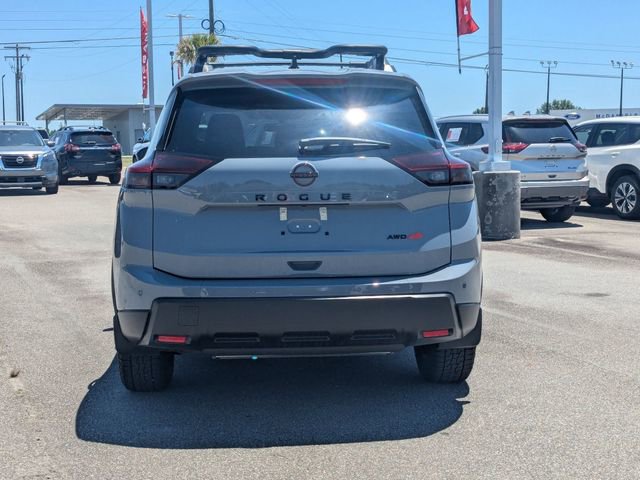 Used 2026 Nissan Rogue SV AWD/4WD image 4