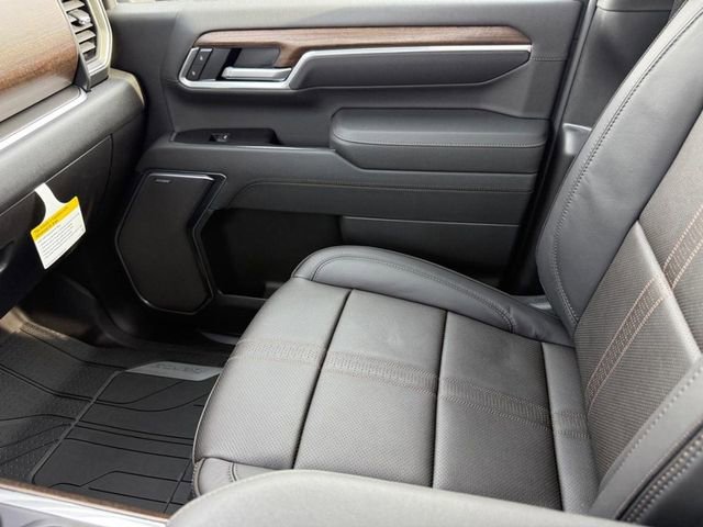 New 2026 Chevrolet Silverado 3500 High Country w/ High Country Premium Package AWD/4WD image 16