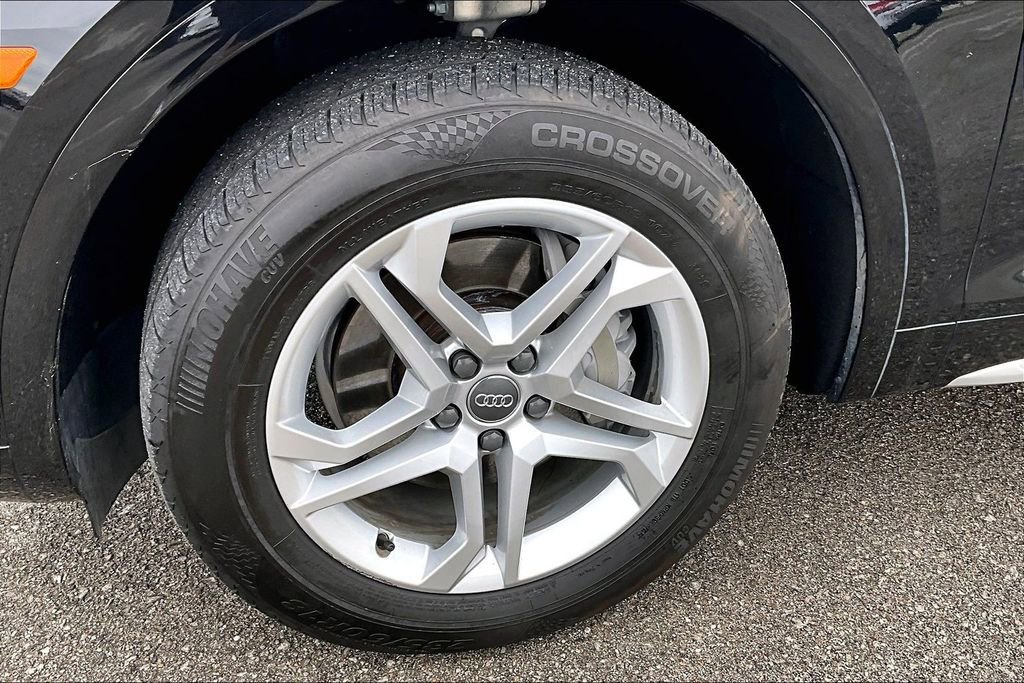 Used 2019 Audi Q5 2.0T Premium AWD/4WD image 12